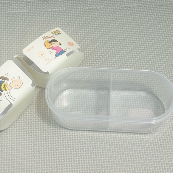 Clear Snoopy / Peanuts Character Lunch Box - Picture 4 of 6